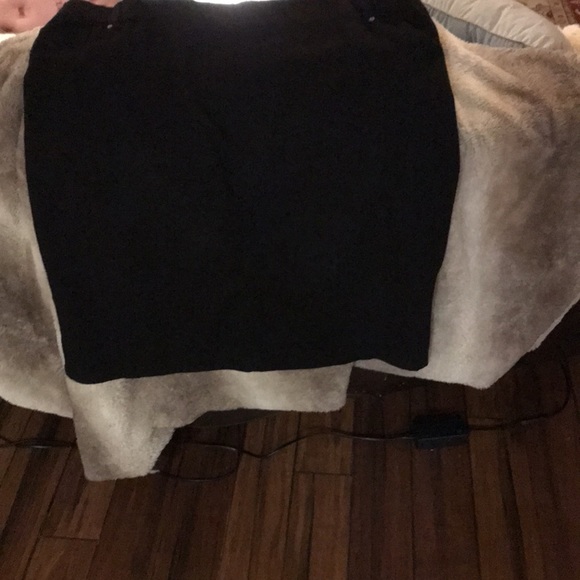 Heart Yours Black Skirt size 28 - Picture 6 of 6